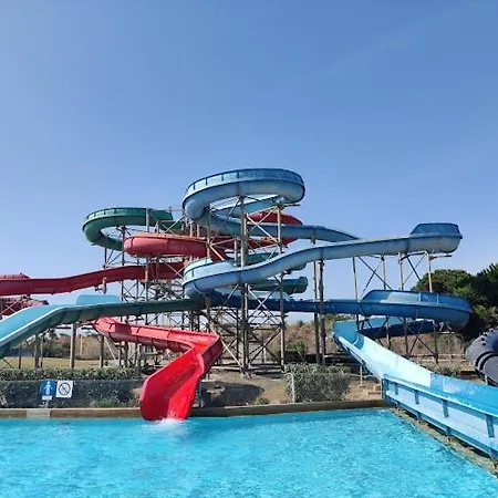 T2 Dans Village Naturiste En Bord De