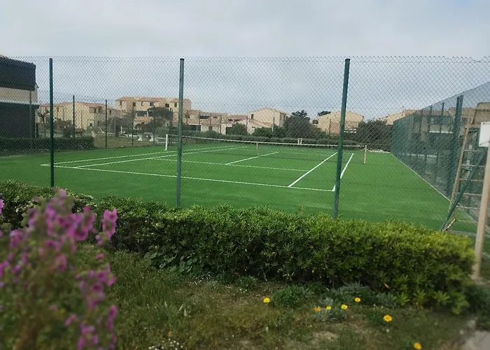 T2 Dans Village Naturiste En Bord De * Leucate