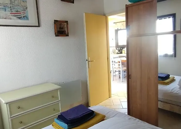 T2 Dans Village Naturiste En Bord De * Leucate